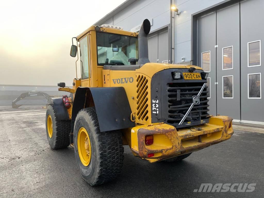 Volvo L 70 E لوادر بعجل