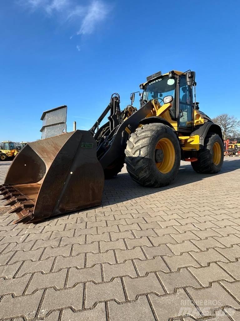Volvo L 50 H لوادر بعجل