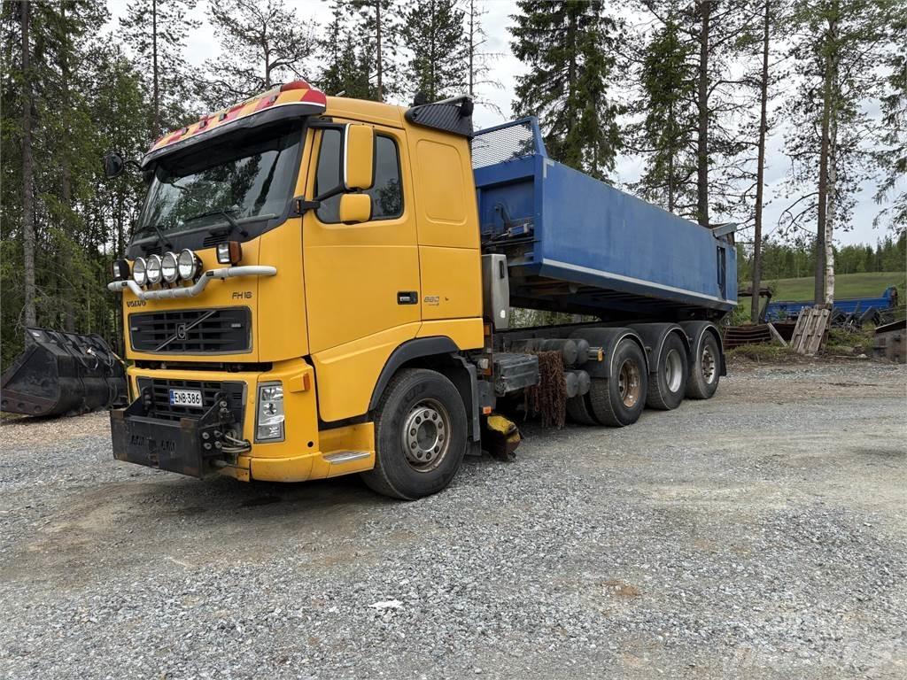 Volvo FH16 660 8*4 شاحنات قلابة