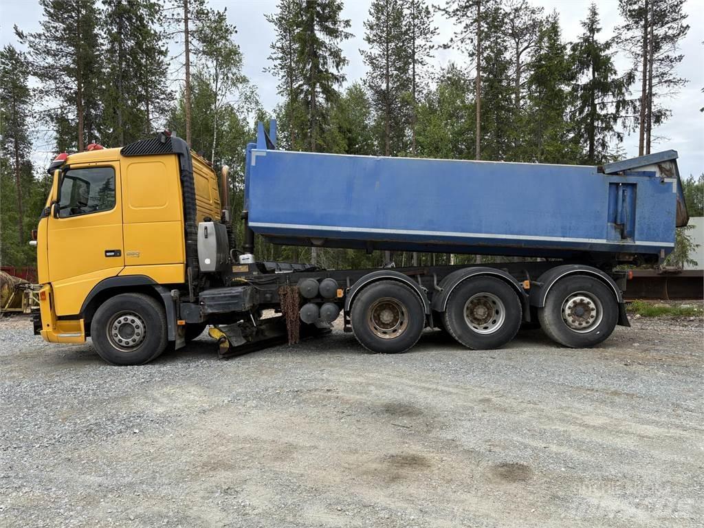 Volvo FH16 660 8*4 شاحنات قلابة