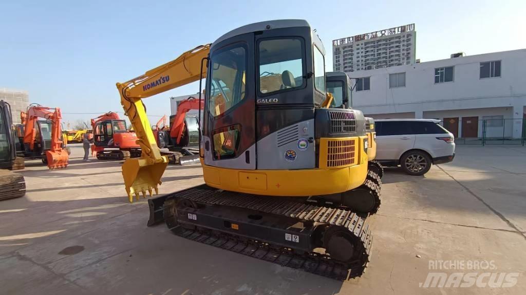 Komatsu PC 78 US حفارات زحافة