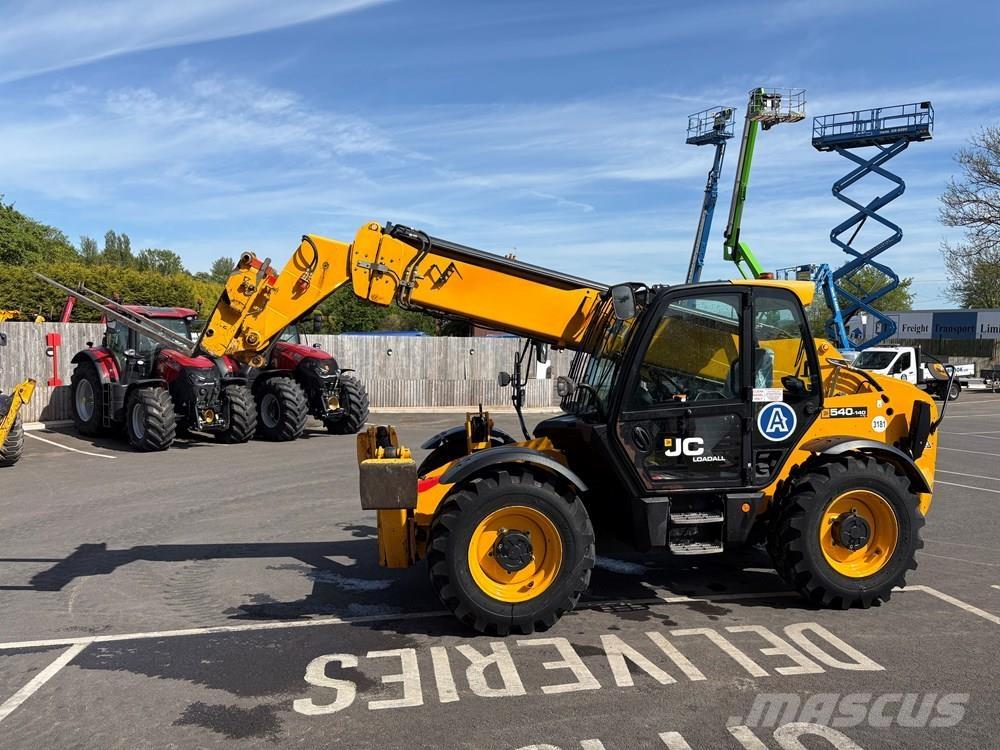 JCB 540-140 مناولات متداخلة