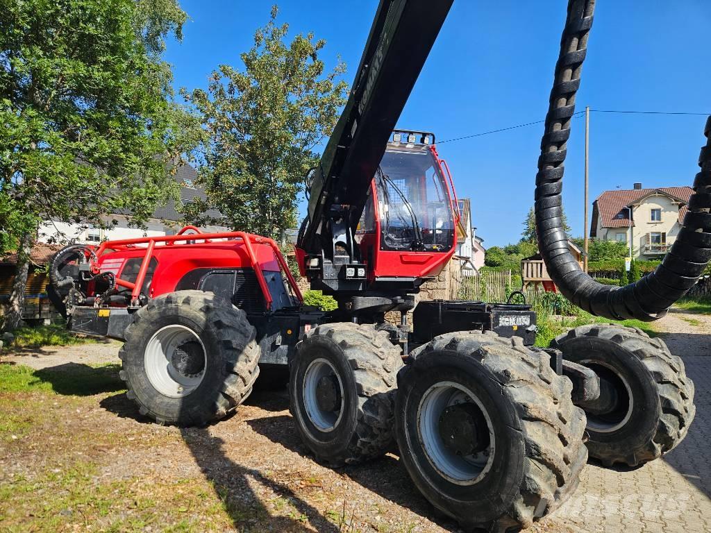 Komatsu 951 حصادات