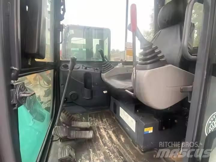 Kobelco SK 60 حفارات صغيرة أقل من 7 طن (حفارات صغيرة)