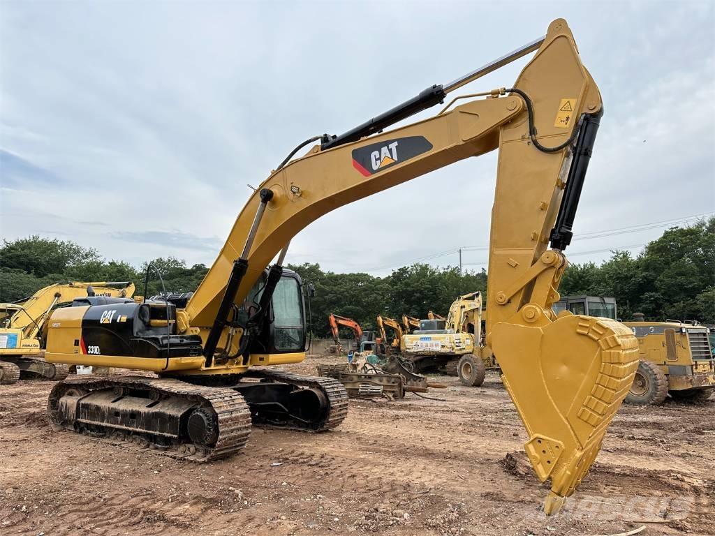 CAT 330D حفارات زحافة
