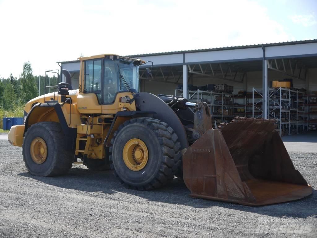 Volvo L 250 G لوادر بعجل