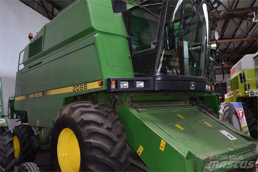 John Deere 2066 حصادات
