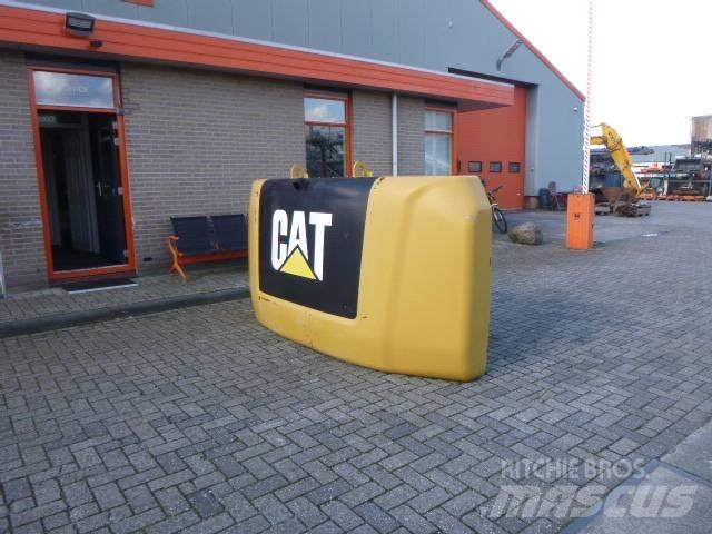 CAT 336 F L الشاسيه والتعليق