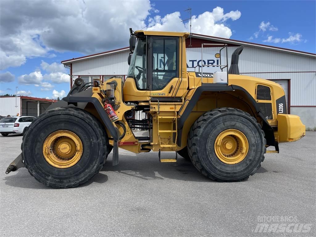 Volvo L220G لوادر بعجل