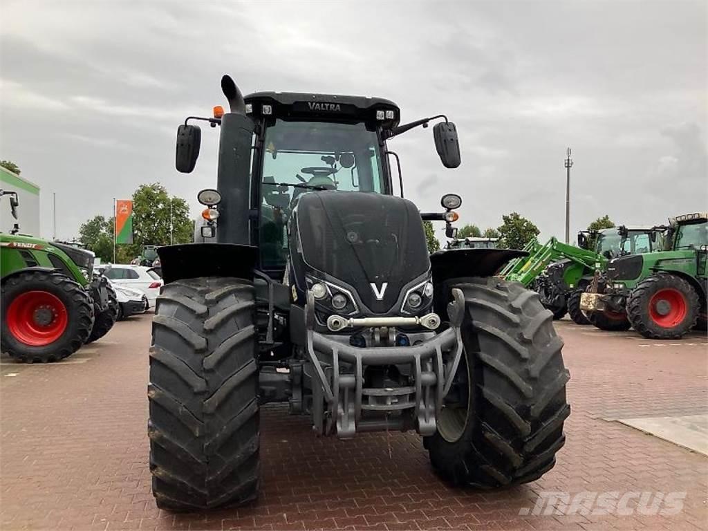 Valtra S 394 الجرارات