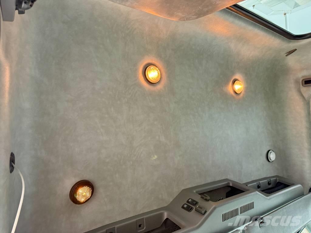 Mack GU813 وحدات الجر