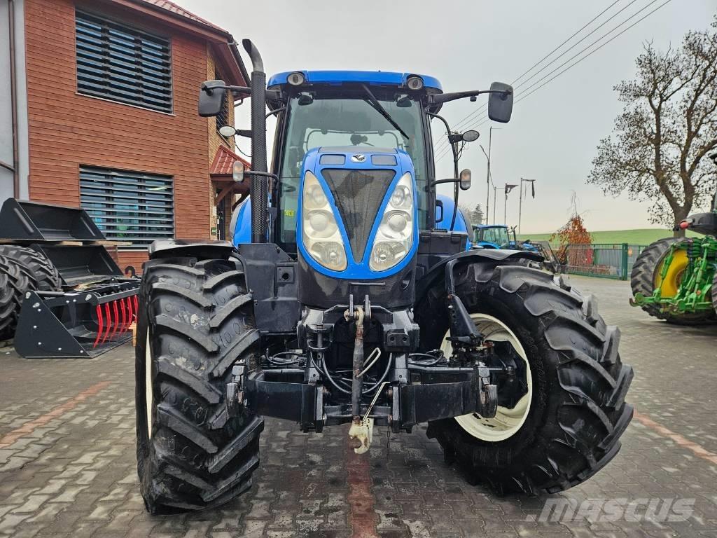 New Holland T 7.185 الجرارات