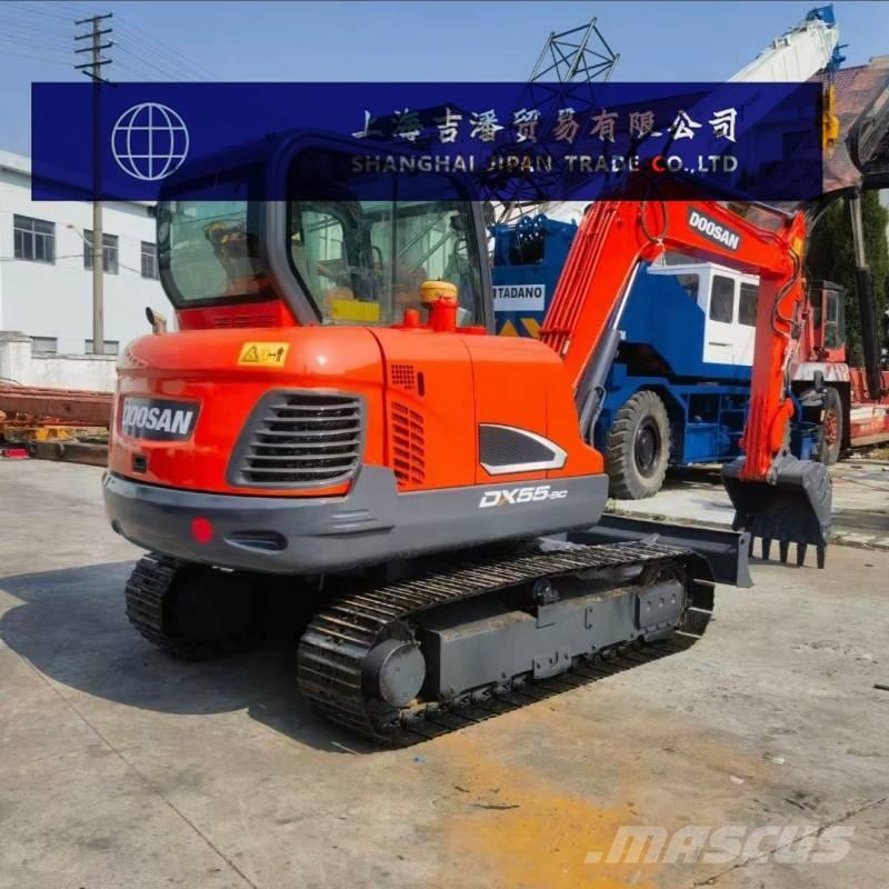 Doosan DX 55 حفارات صغيرة أقل من 7 طن (حفارات صغيرة)
