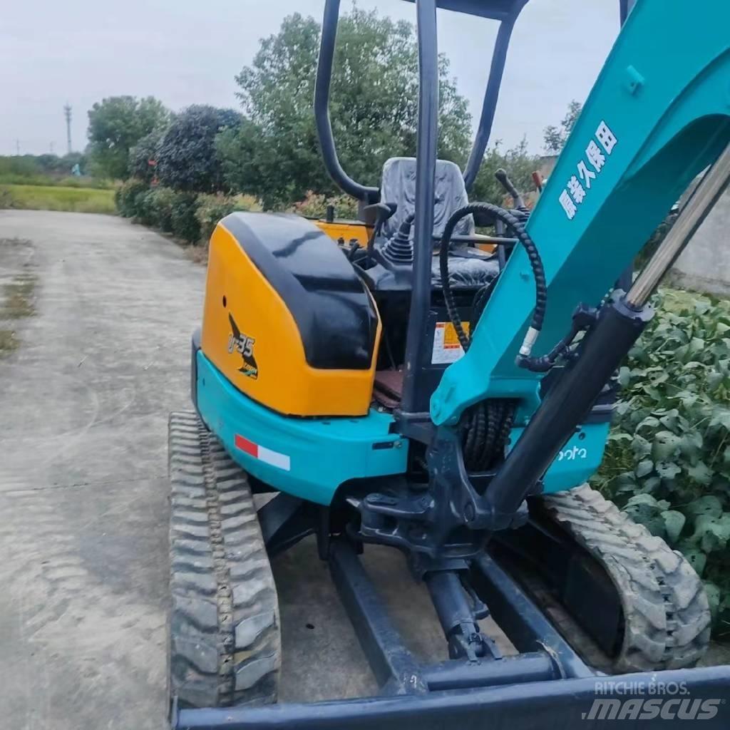 Kubota U 35 حفارات صغيرة أقل من 7 طن (حفارات صغيرة)