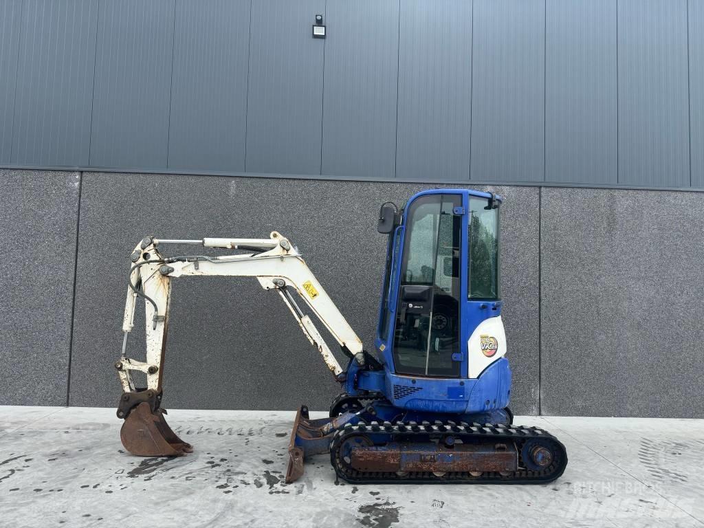Yanmar Vio 25-4 حفارات صغيرة أقل من 7 طن (حفارات صغيرة)