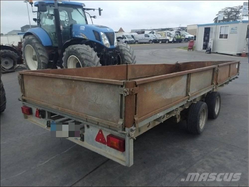 Ifor Williams BV 126 مقطورات خفيفة