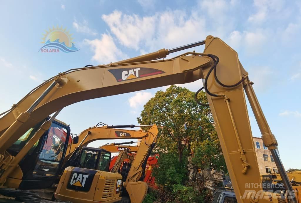 CAT 320 C L حفارات زحافة