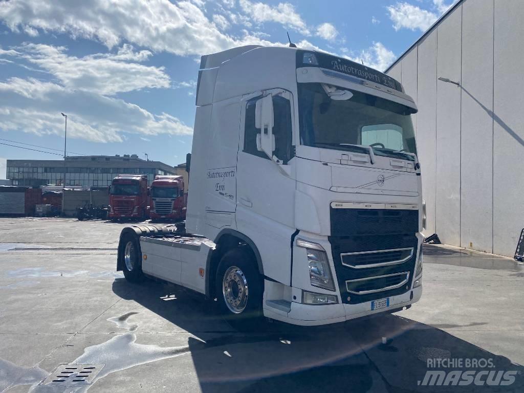 Volvo FH 540 وحدات الجر