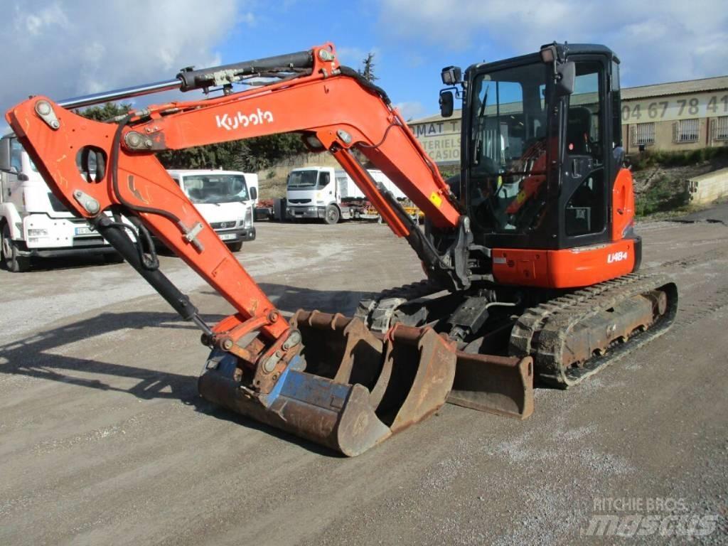 Kubota U 48-4 حفارات صغيرة أقل من 7 طن (حفارات صغيرة)
