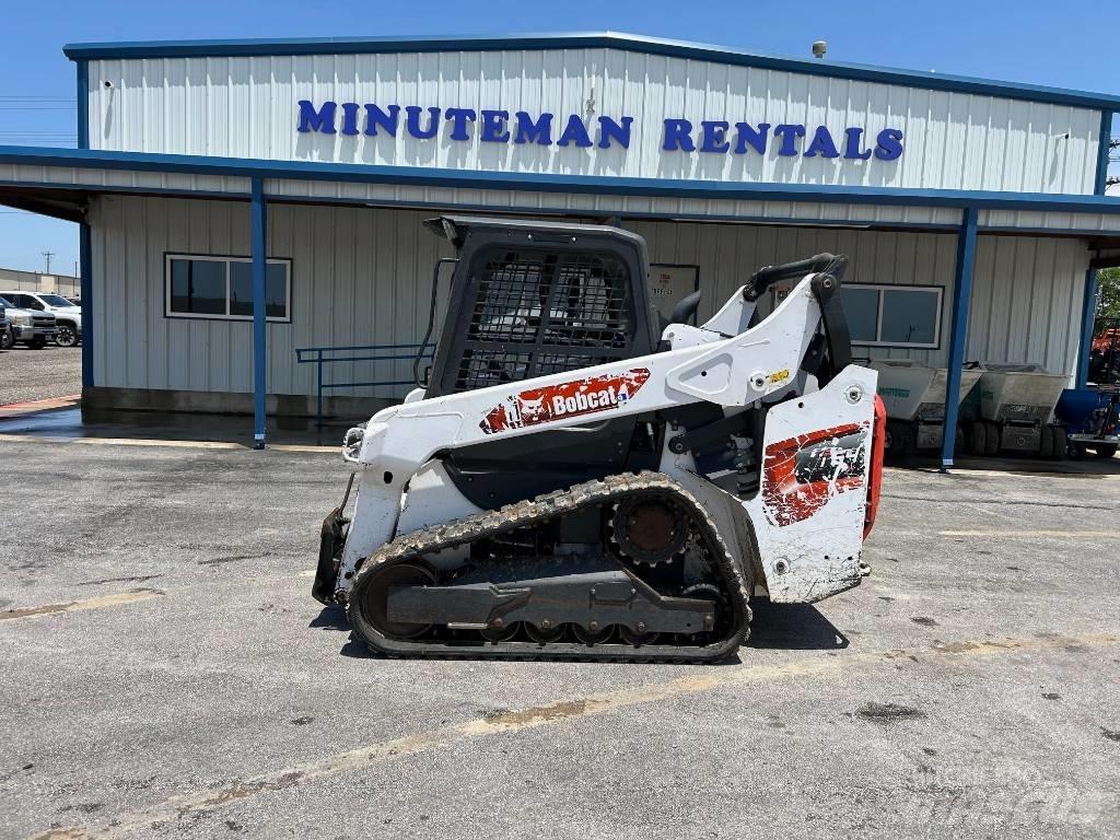 Bobcat T64 لوادر انزلاقية التوجيه