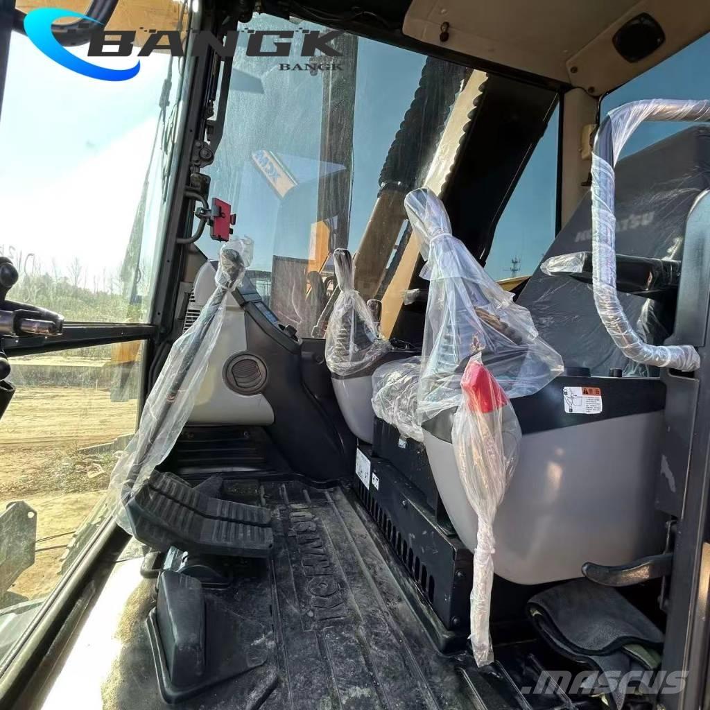 Komatsu pc 70 حفارات زحافة