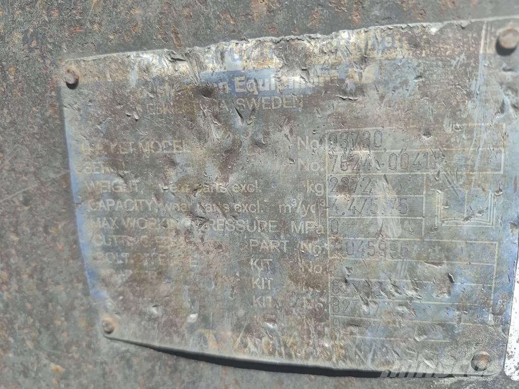 Volvo L 180 F لوادر بعجل