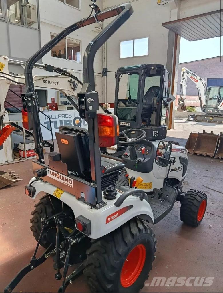Bobcat CT 1025 الجرارات