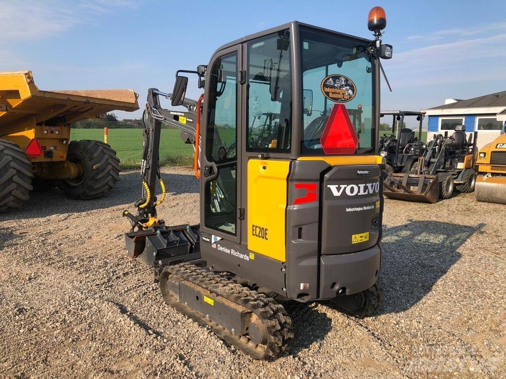 Volvo EC 20 E حفارات صغيرة أقل من 7 طن (حفارات صغيرة)