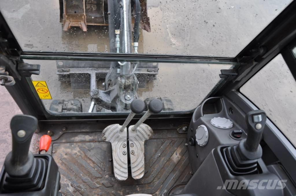 Volvo EC 18 E حفارات صغيرة أقل من 7 طن (حفارات صغيرة)