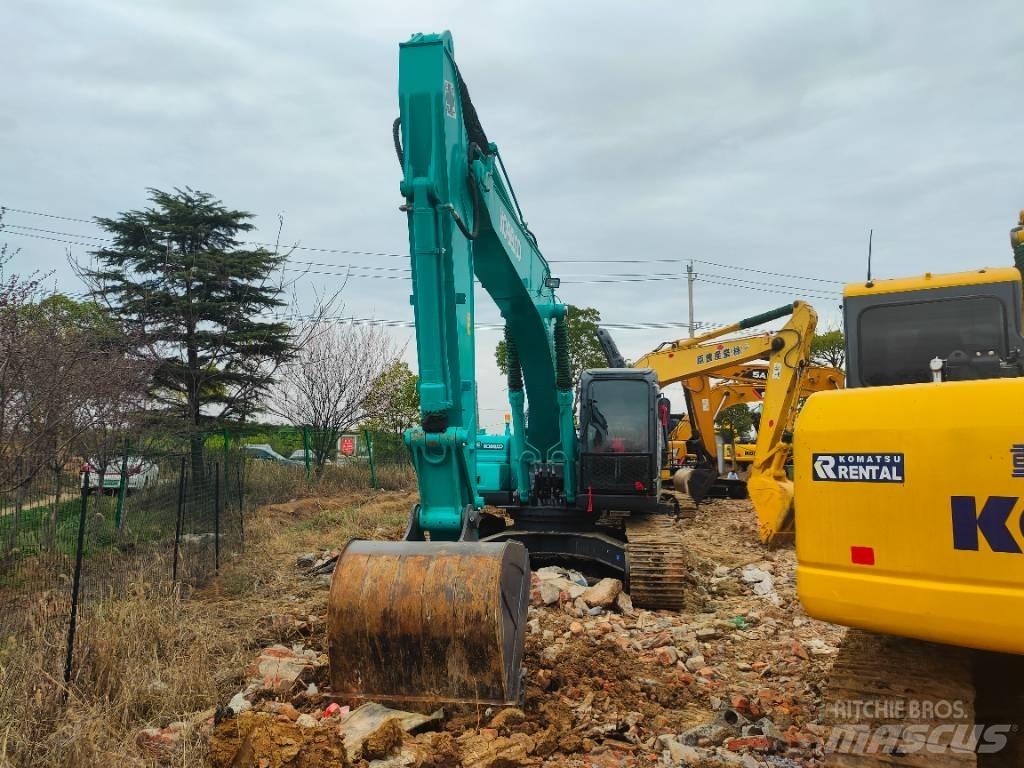 Kobelco SK 260 D حفارات زحافة