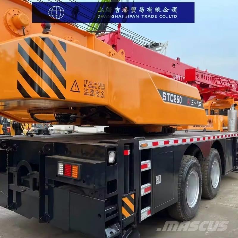Sany STC 250 رافعات صالحة لكل أنواع الطرق