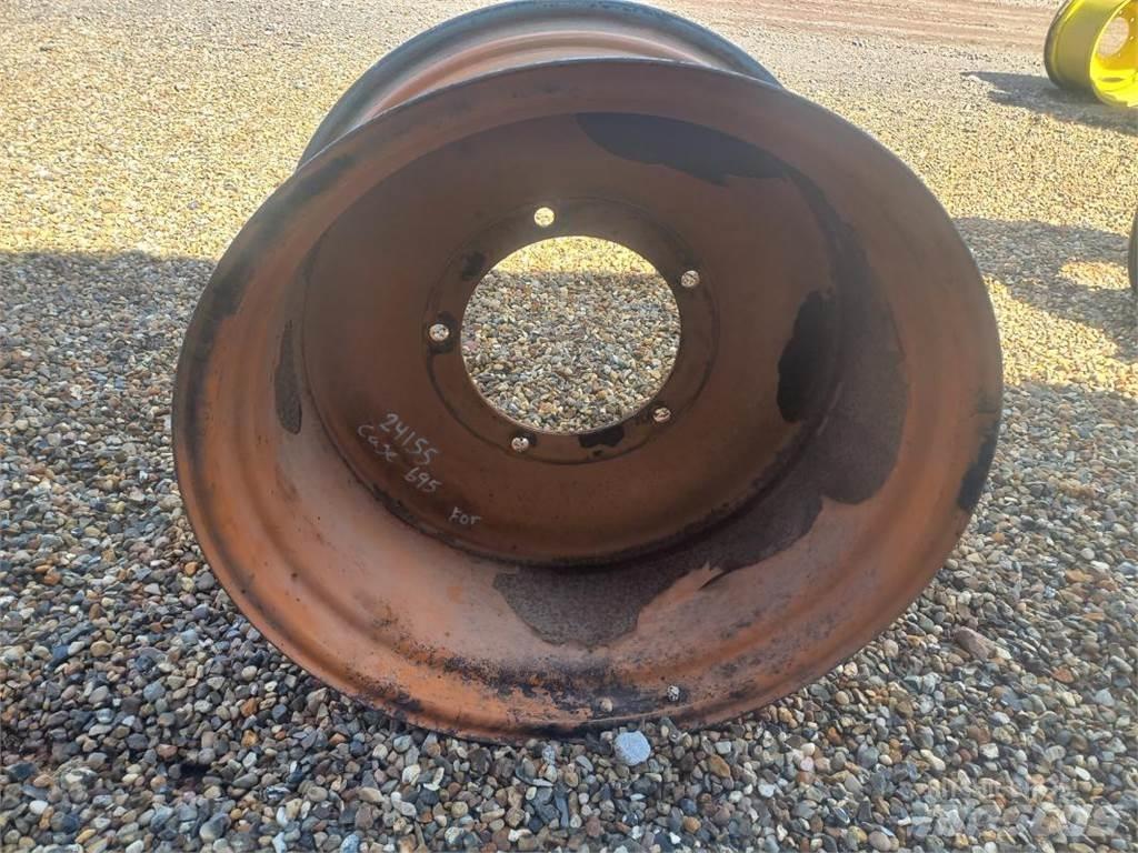 CASE 695 Rim الإطارات والعجلات والحافات