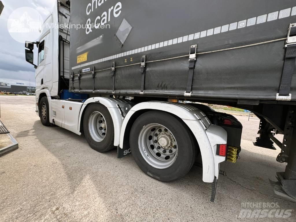 Scania R 540 وحدات الجر