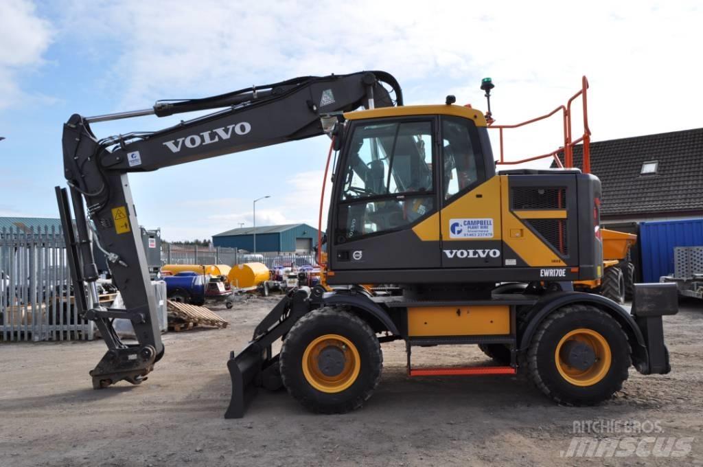 Volvo EWR 170 حفارات بعجل