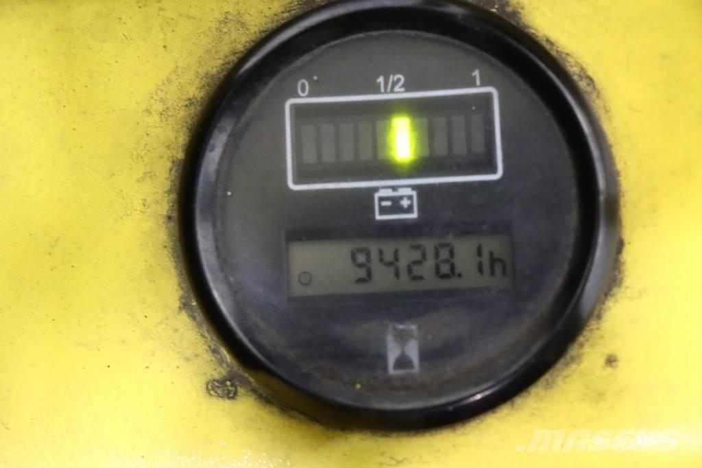 Hyster A1.50XL شاحنات ذات رافعات شوكية تعمل بالكهرباء