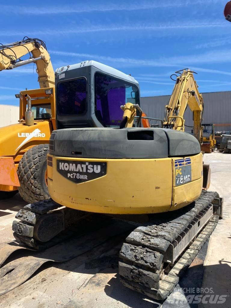 Komatsu PC 78 MR-6 حفارات وسط 7 طن - 12 طن