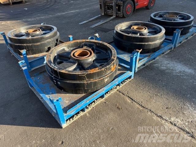 CAT 6020 NEW IDLER المسارات والسلاسل والهيكل السفلي