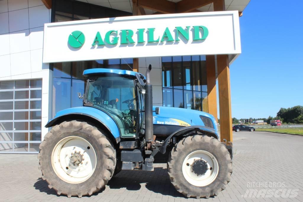 New Holland T 7060 الجرارات