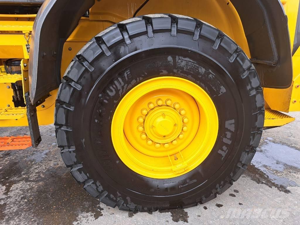 Volvo L 90 H لوادر بعجل