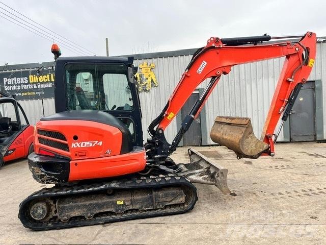 Kubota KX 057-4 حفارات صغيرة أقل من 7 طن (حفارات صغيرة)