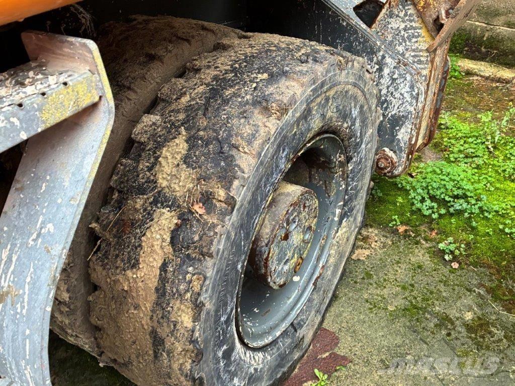 Liebherr LH 22 M مناولات المخلفات / مناولات صناعية