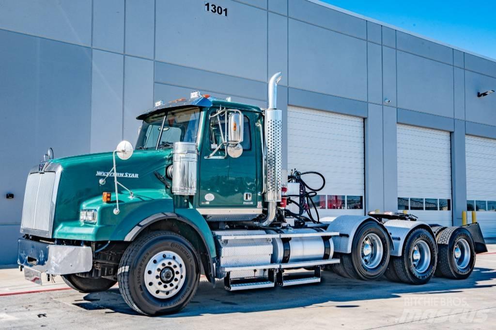Western Star 4900 SB وحدات الجر