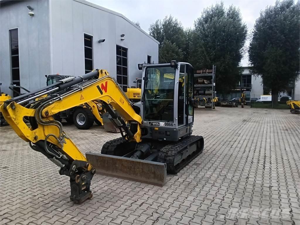 Wacker Neuson EZ50 حفارات زحافة