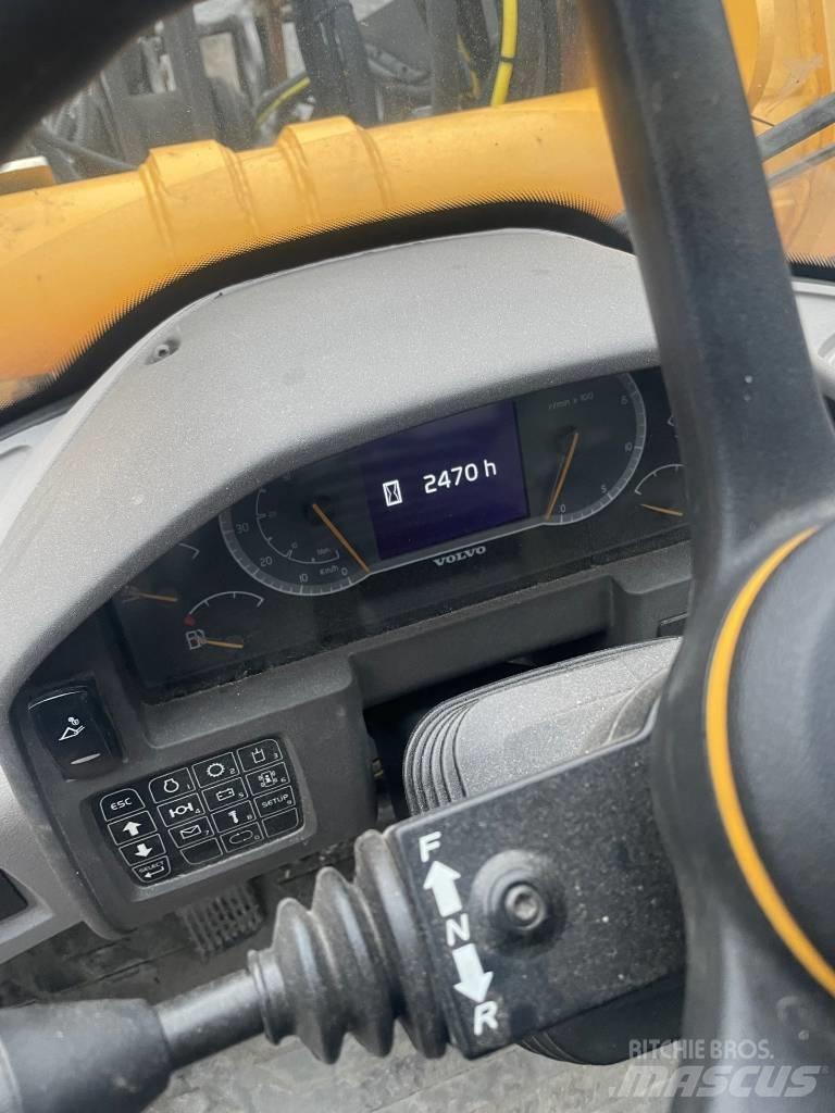 Volvo L 45 H لوادر بعجل