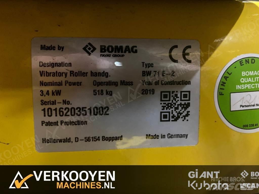 Bomag BW71E-2 مداحل ذات إطارات هوائية