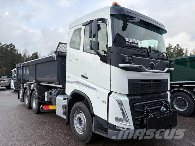 Volvo FH شاحنات قلابة