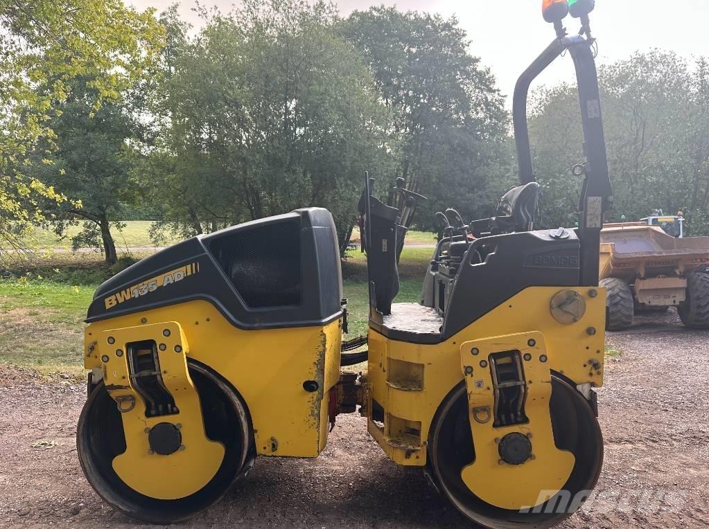 Bomag BW 135 AD-5 مداحل ثنائية الاسطوانة