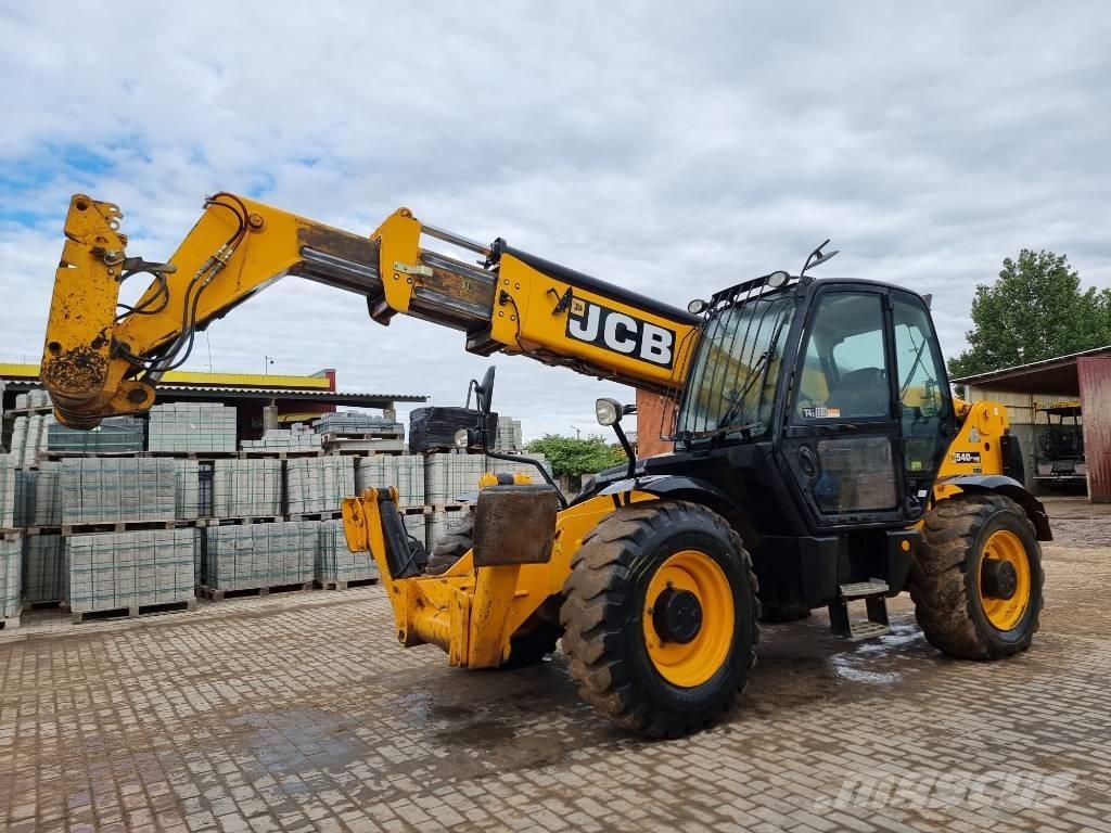 JCB 540-140 مناولات متداخلة