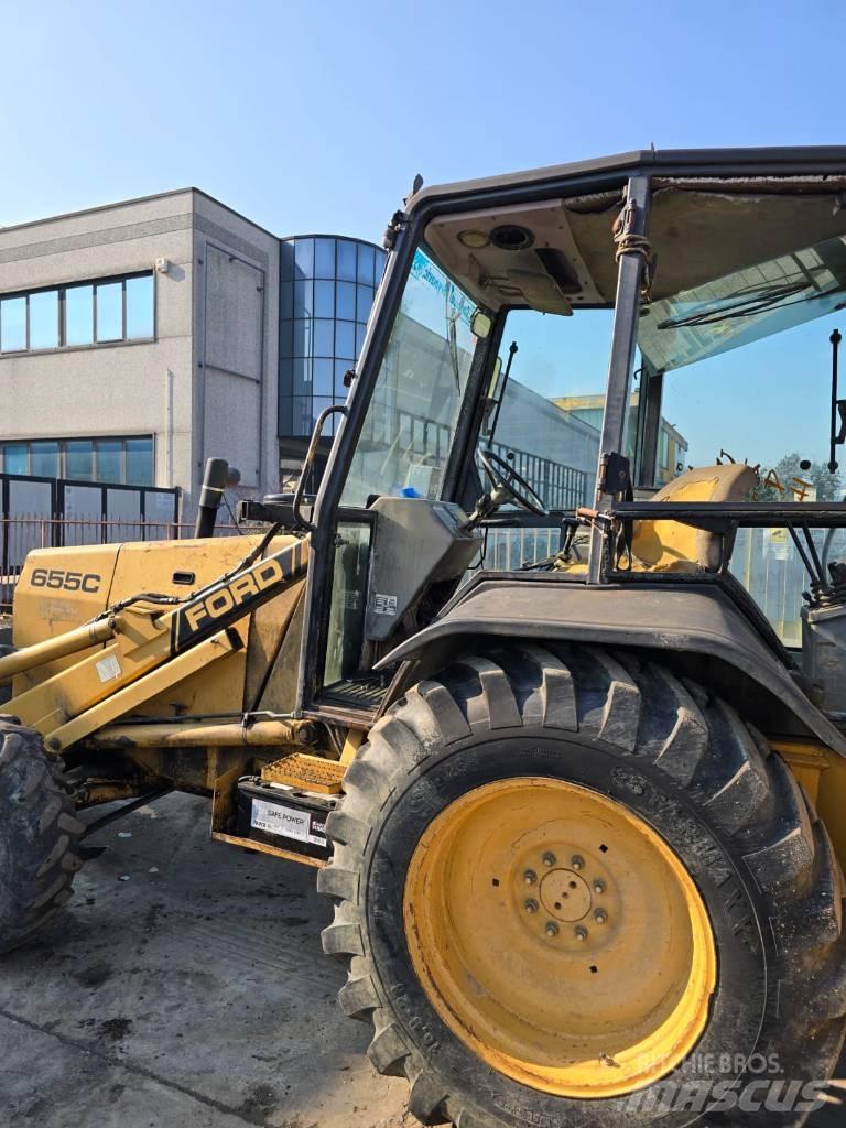Ford 655 C لوادر ذات جرافات عكسية