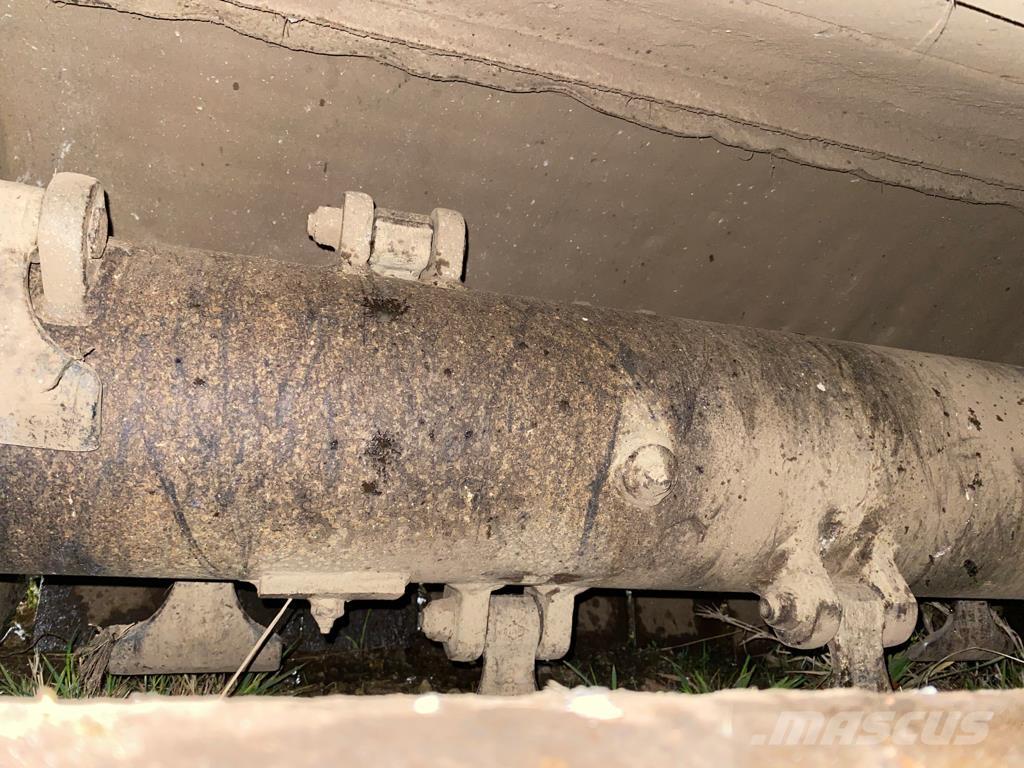 Kuhn VKM 280 جراشات